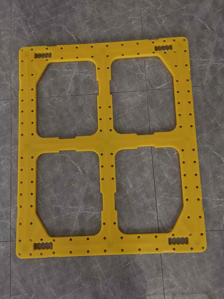 Tian shaped plastic roof rack